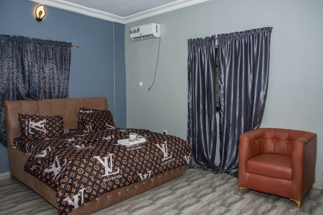 Signature Room